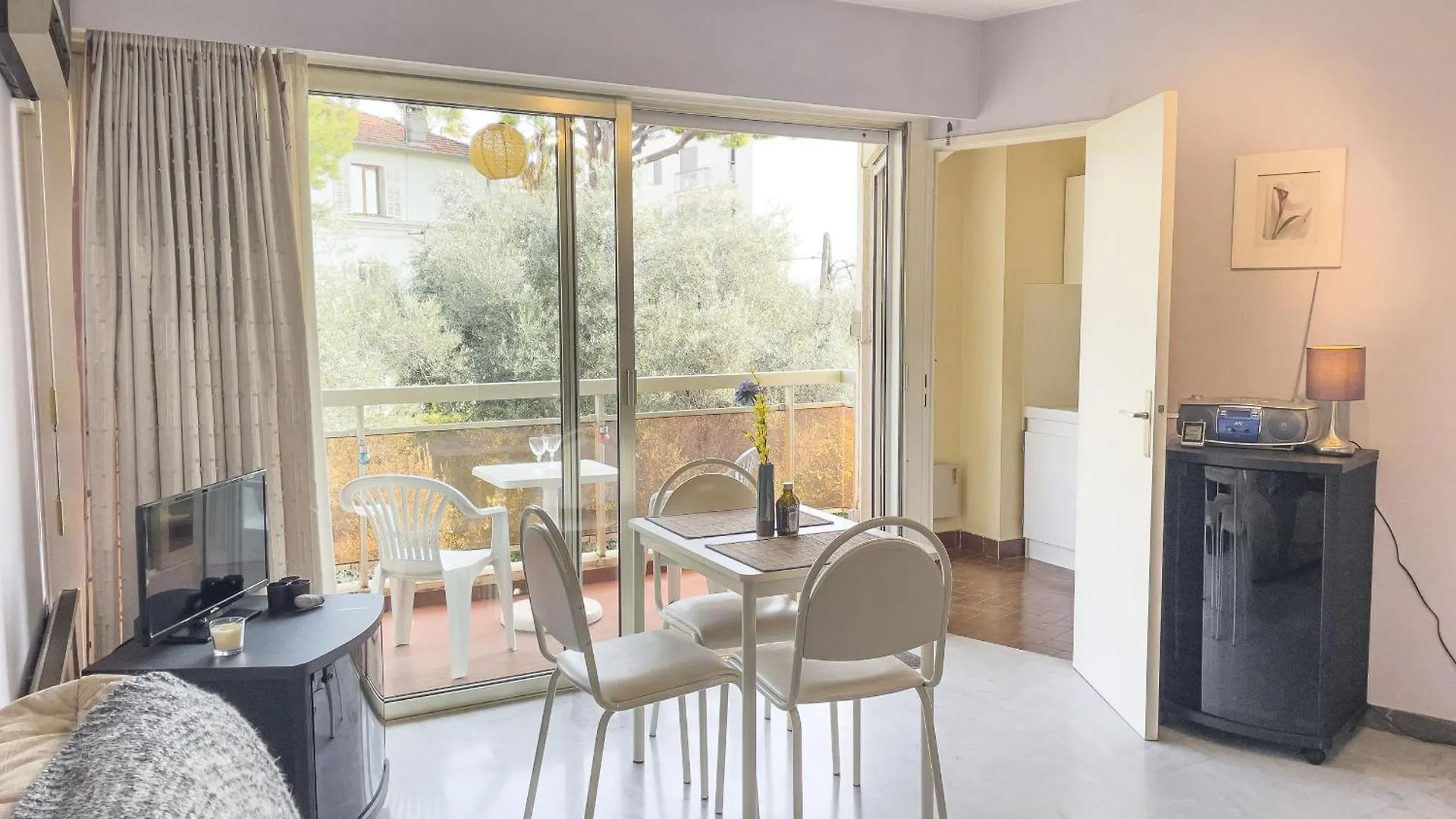 Azur Soleil Apartment Juan-les-Pins